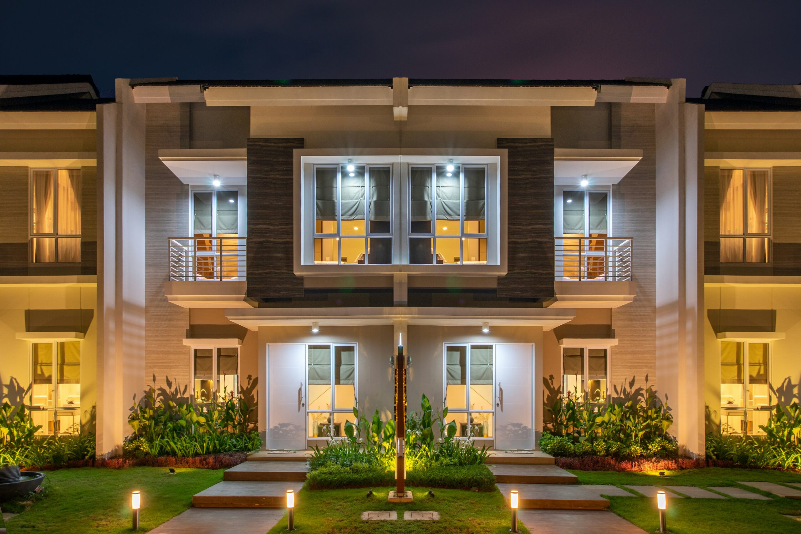 HOME rendy novantino btfixf2bbs0 unsplash